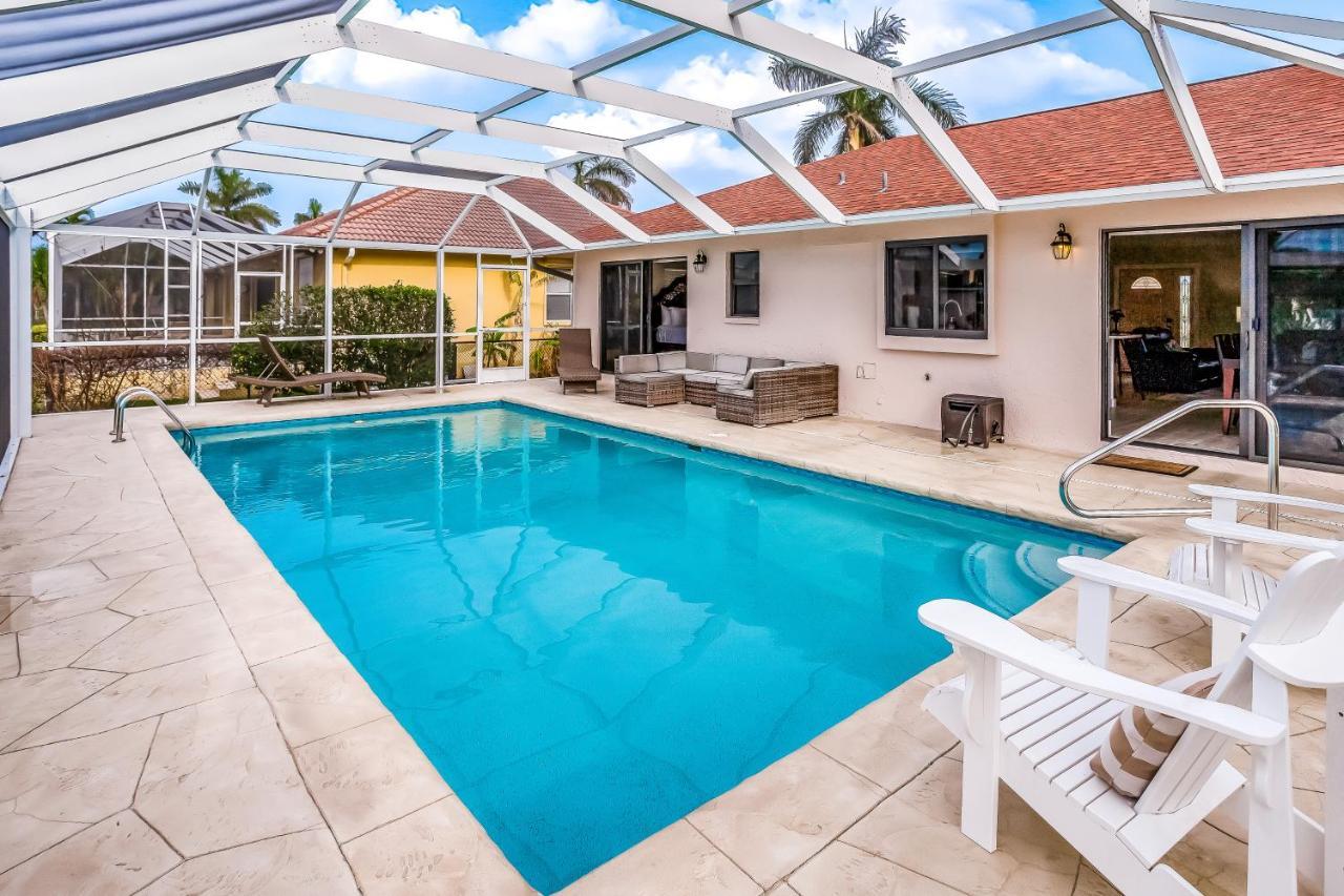 Menorca Court Villa มาร์โกไอส์แลนด์ ภายนอก รูปภาพ